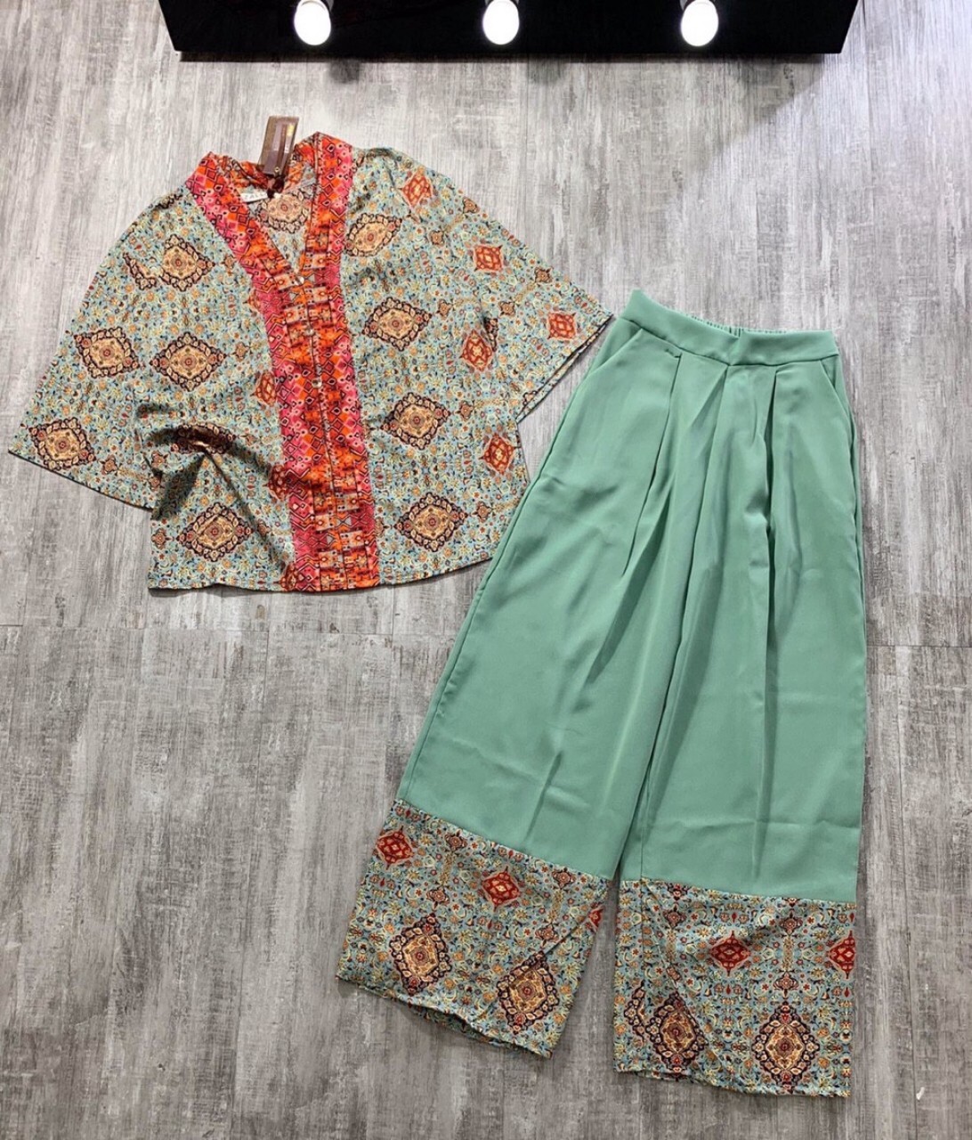 [HCM]BỘ ĐI CHÙA VẢI MANGO LỤA CAO CẤP NHÂT CHO CÁC CHỊ EM CẦU DUYÊN ĐÂY Ạ