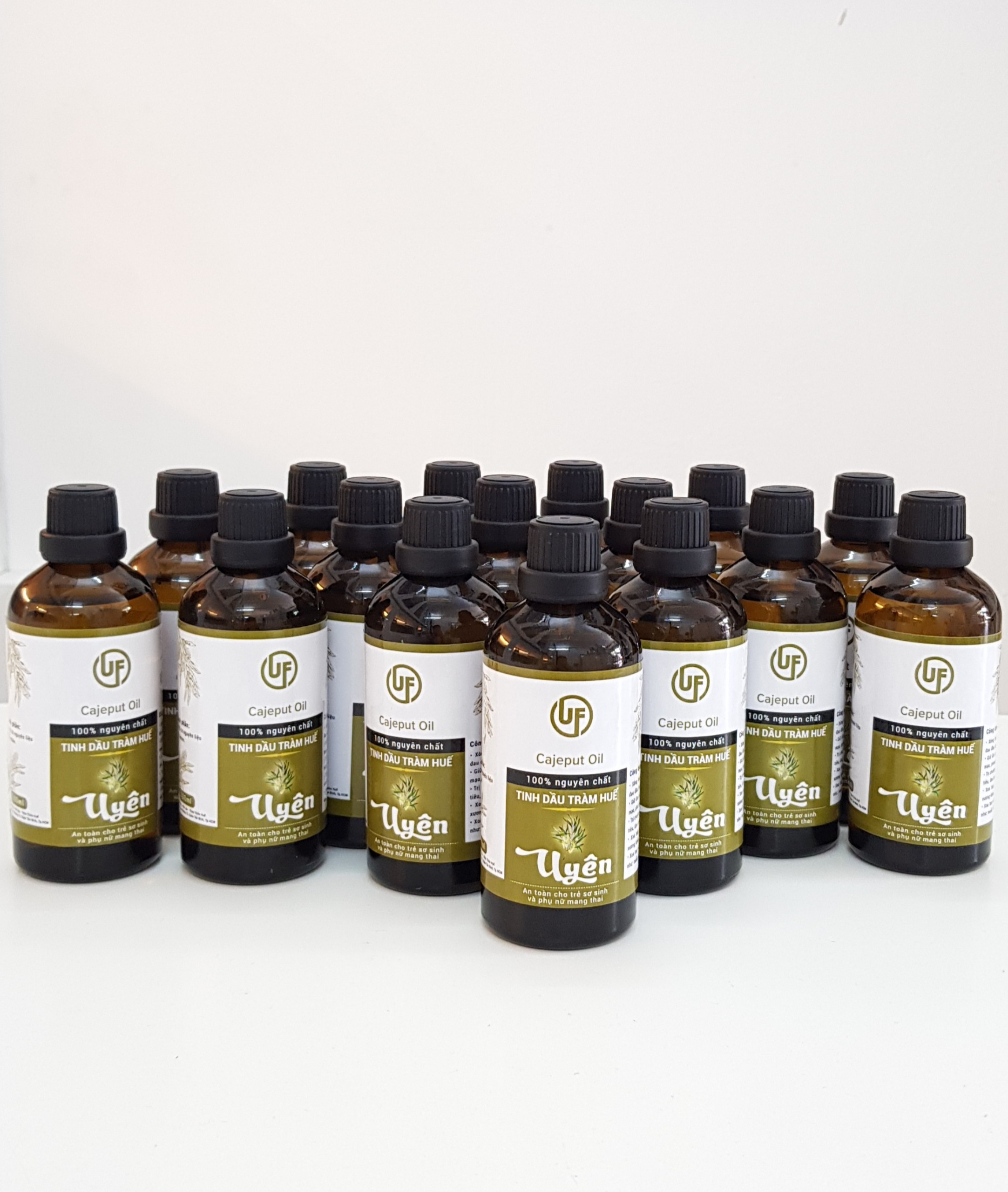 Tinh dầu tràm huế nguyên chất 100%