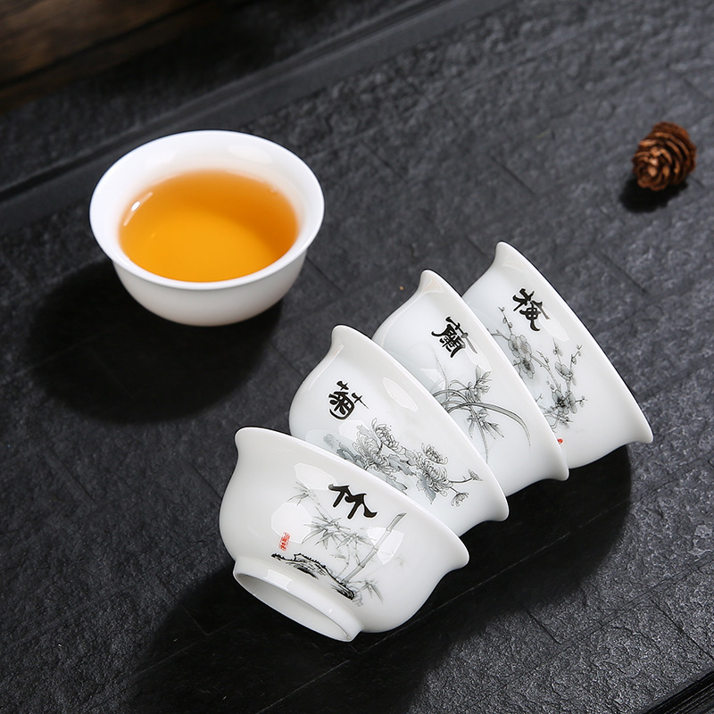 Chén Khải sứ trắng Bạch Định thấu quang 135 ml