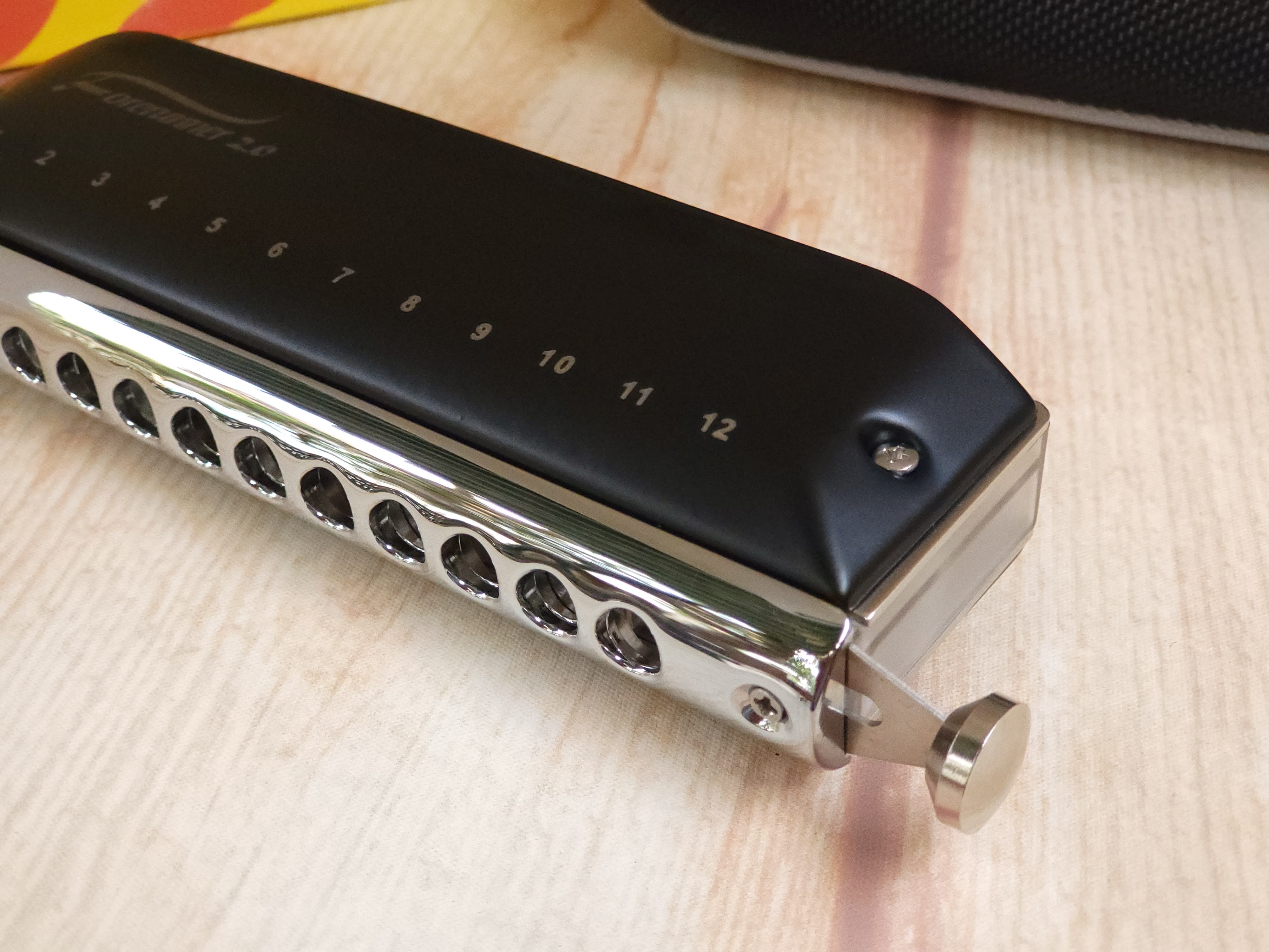 Kèn harmonica chromatic Easttop Forerunner 2.0 No Valves