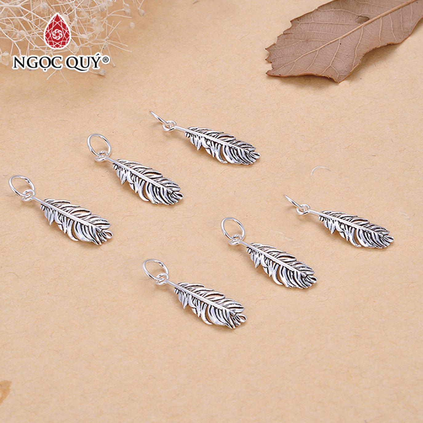 Charm bạc lông vũ treo - Ngọc Qúy Gemstones