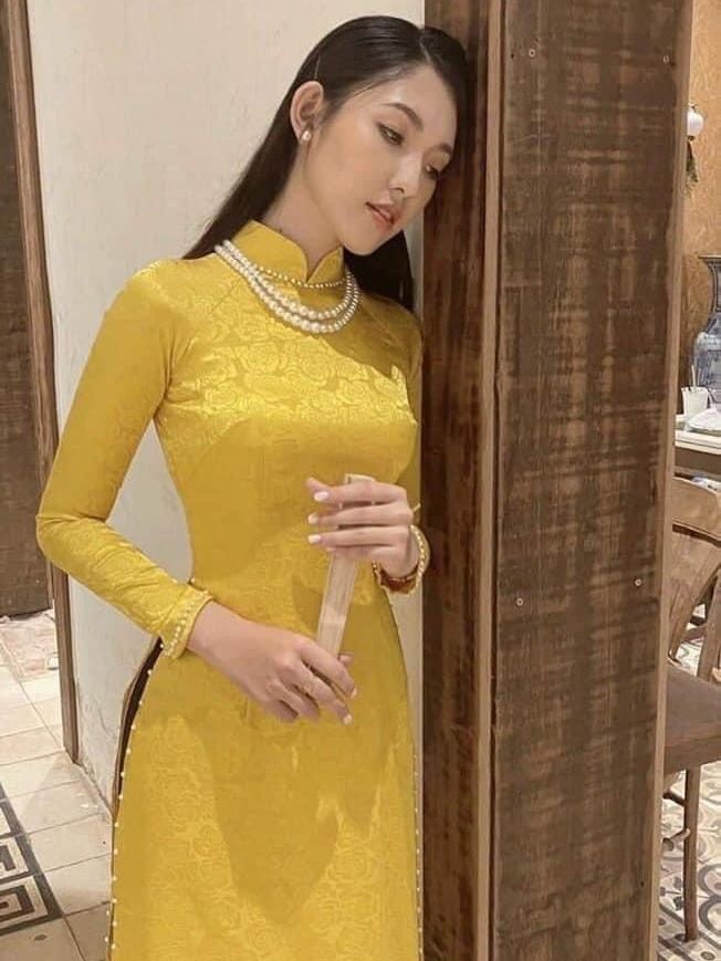 Áo dài gấm tơ hoa nhí vải mềm mịn