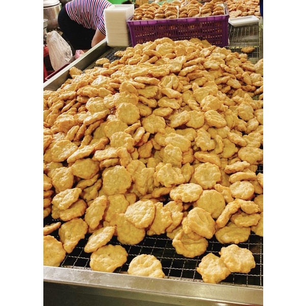 Hand-Pounded Squid Patties in Tray 500Gr (Delivery to Ho Chi Minh City)