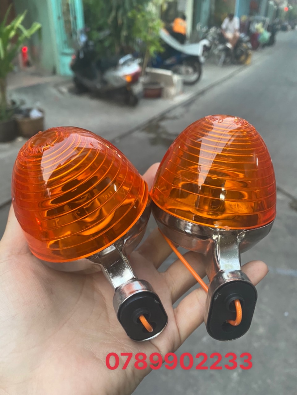 CẶP XI NHAN TRƯỚC - SAU XE 67 ( HÀNG ĐẸP )