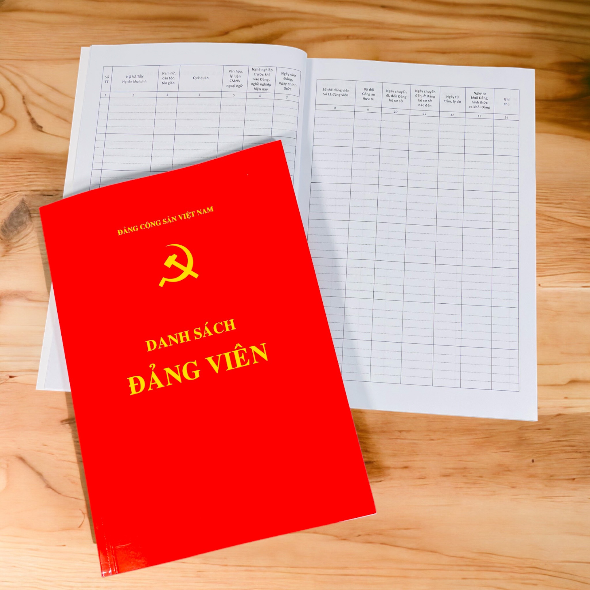 Danh sách Đảng viên - khổ A4 - 160 trang ruột.