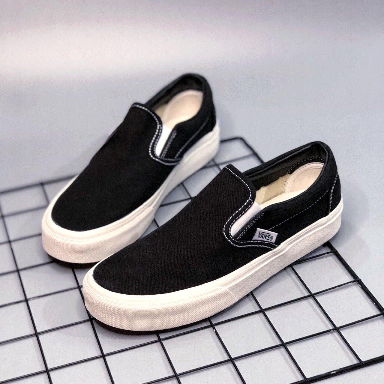 [Tặng Kèm Hộp + Vớ] Giày Lười Nam Xỏ Đen Vans Slip On Black White