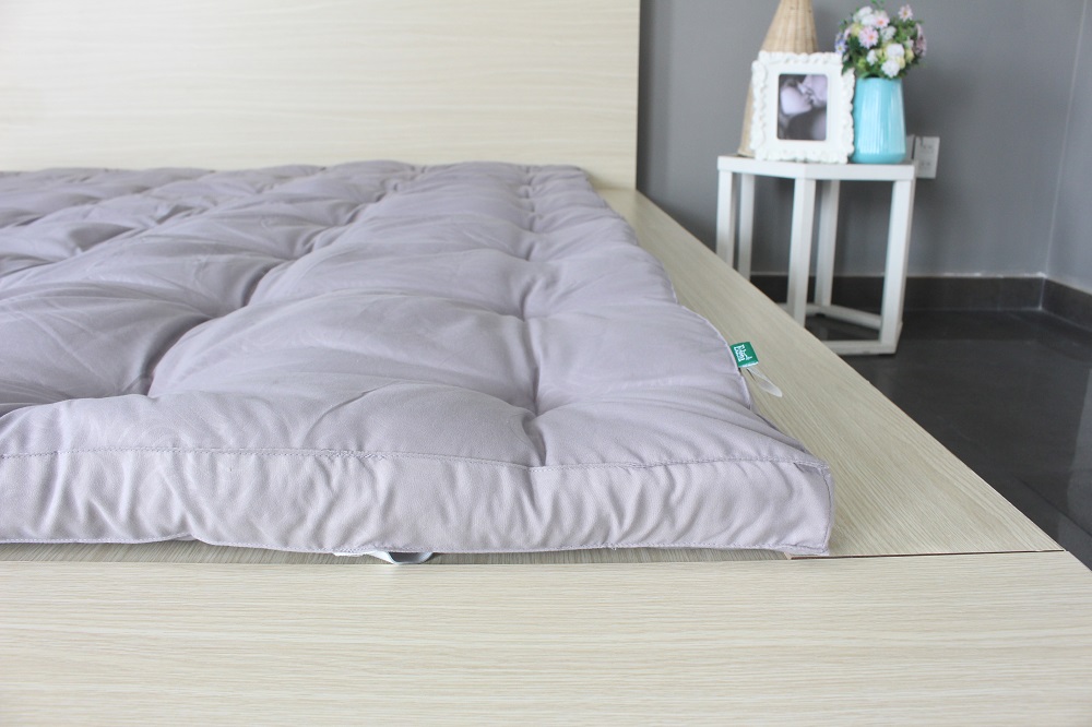 Topper nệm màu xám Edena