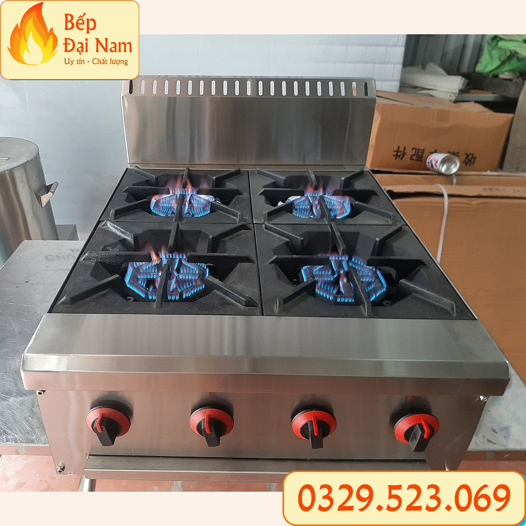 Bếp âu 4 họng công nghiệp dùng gas