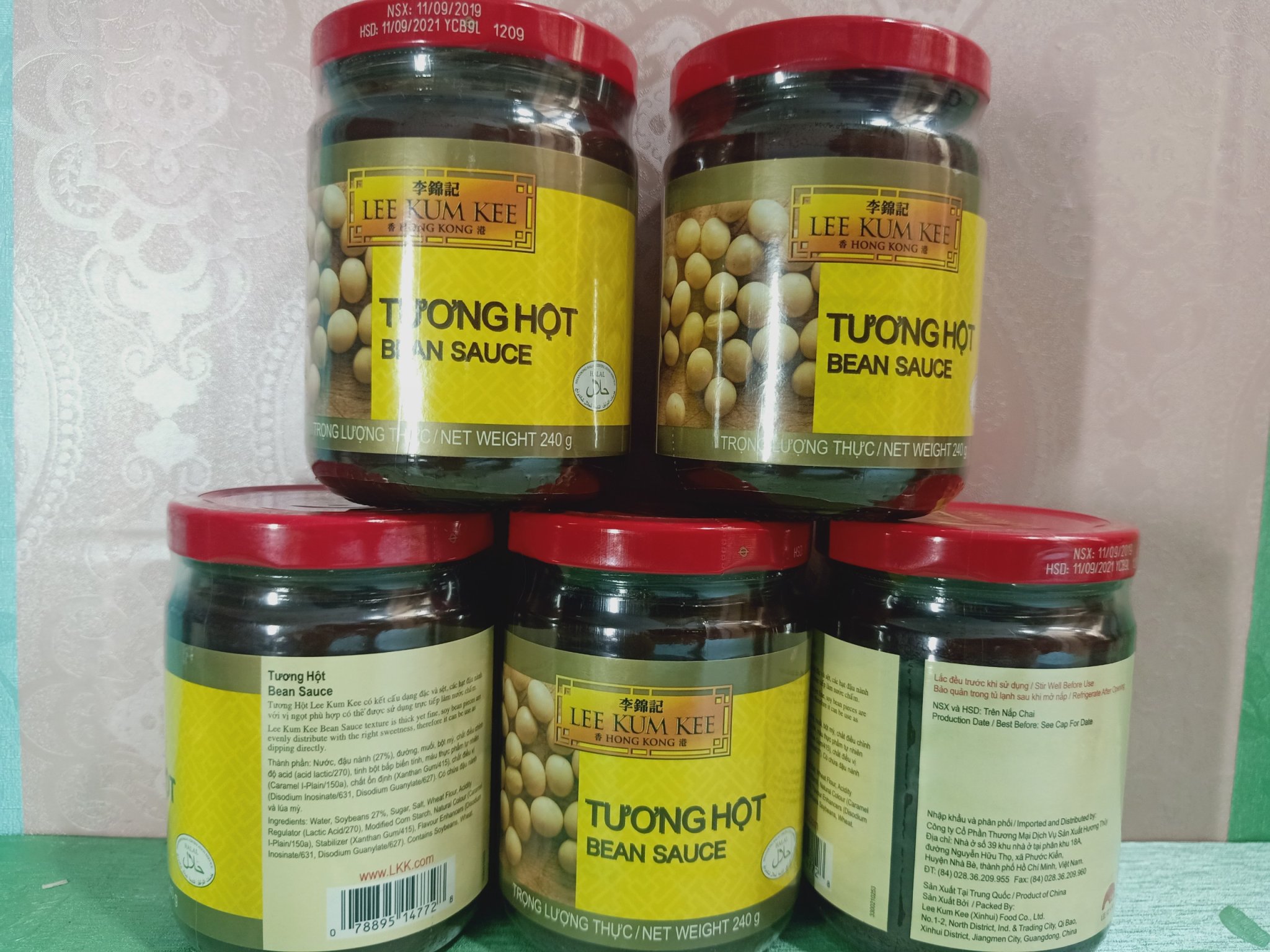 Tương hột Lee kum kee 240g