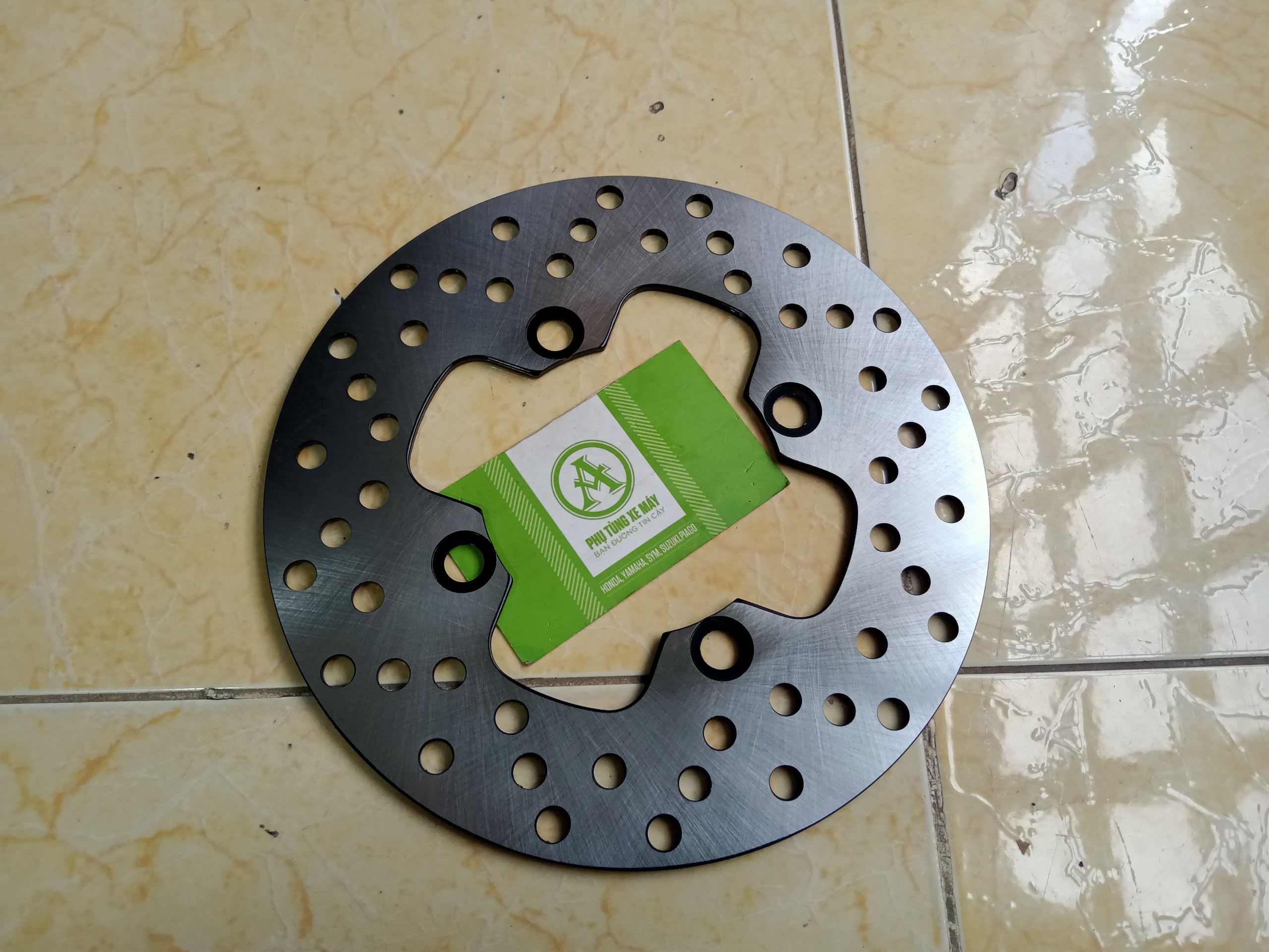 Đĩa phanh dầu sau xe Exciter 135