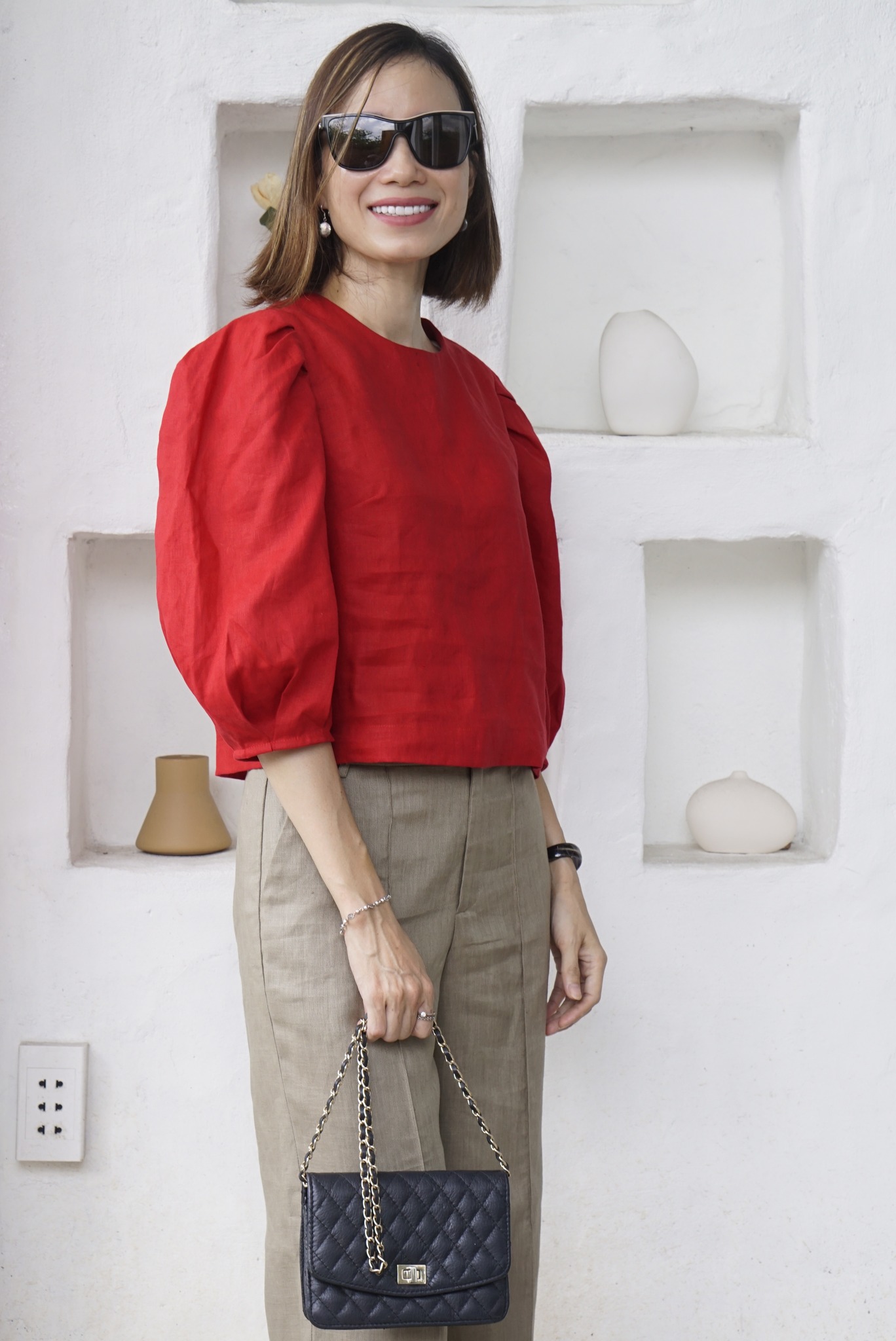 Áo top linen tay phồng RADIANT- MaxMessi