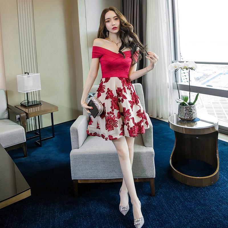 [HCM]ĐẦM XÒE TRỄ VAI THIẾT KẾ HỞ LƯNG - V49