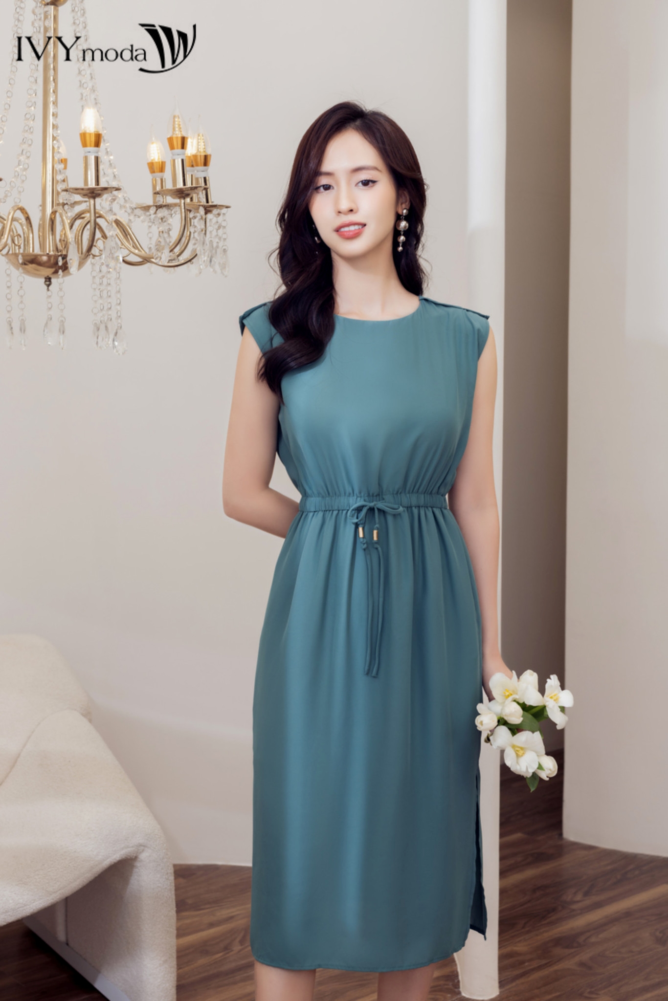 Đầm lụa nhấn eo IVY moda MS 48M7452