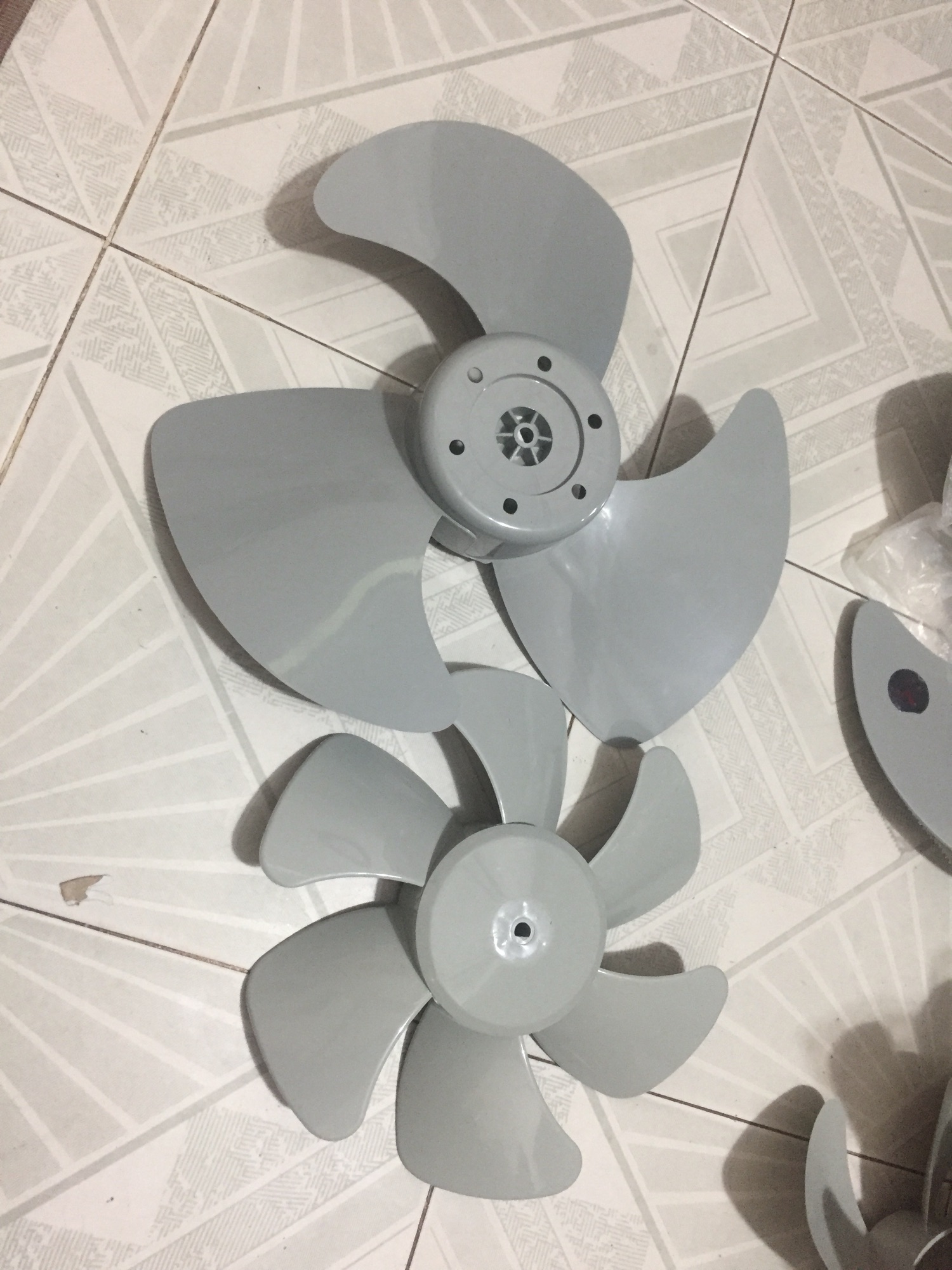 Cánh quạt tản gió 350mm