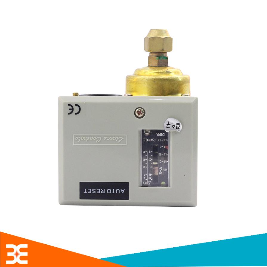 Công Tắc Hành Trình D4MC-5000 250VAC-10A