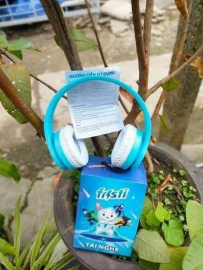tai nghe phát sáng fristi