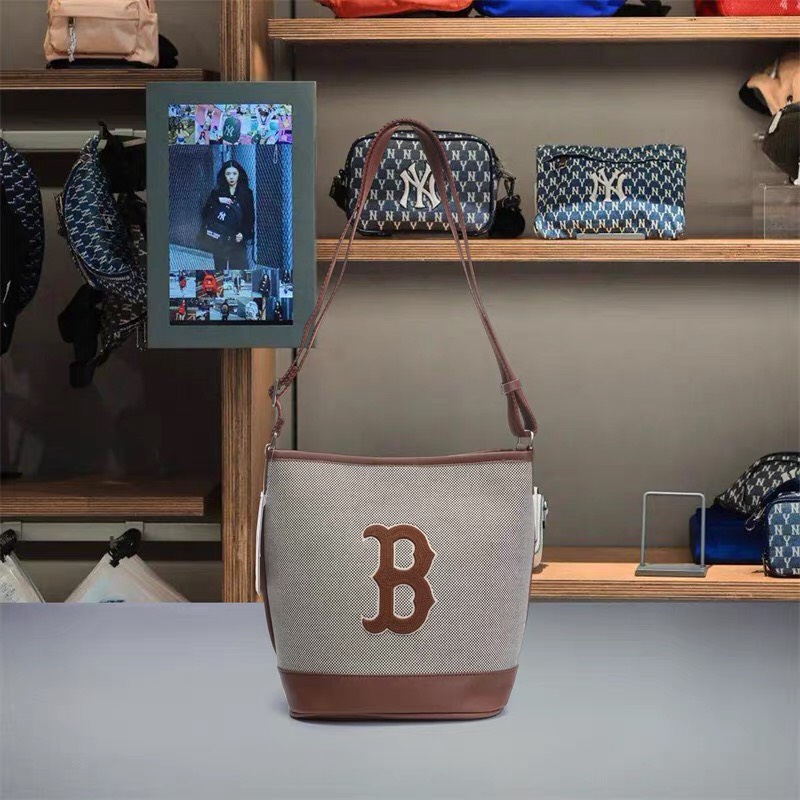Túi MLB Bucket Canvas Cúc Bấm - Basic Big Logo Canvas Bucket Bag