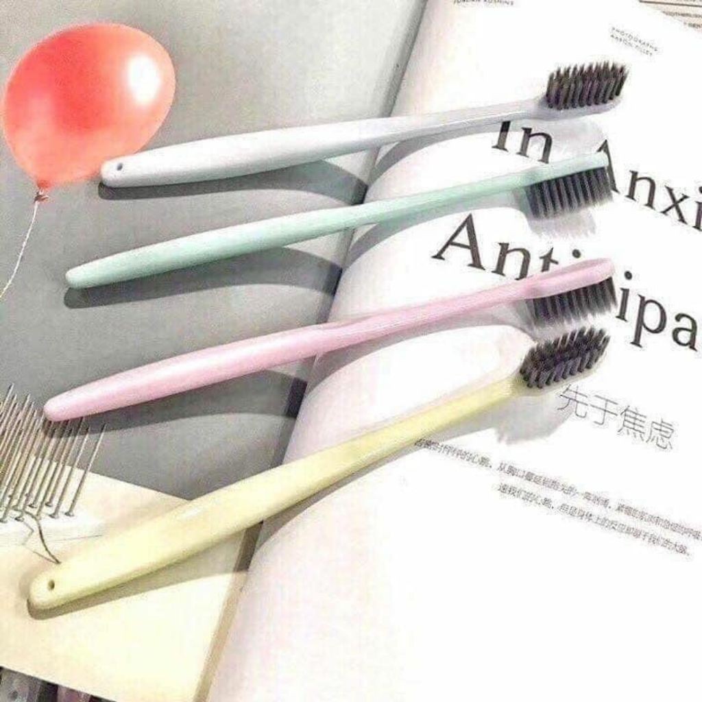 Set 4 bàn chải Muji lúa mạch than tre