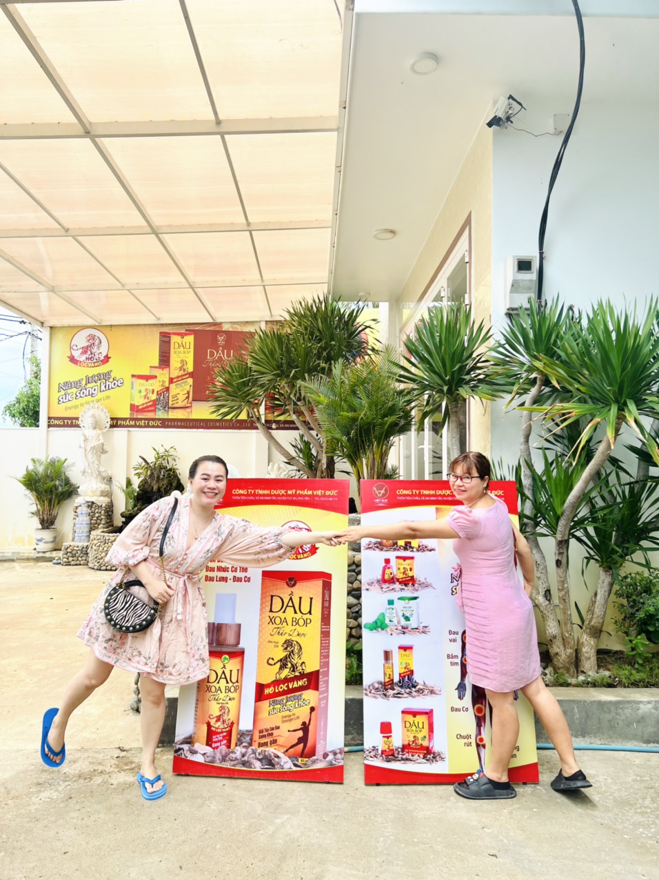 Kem xoa bóp thảo dược(35g)