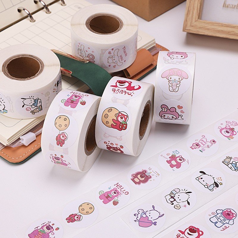 Cuộn sticker Gấu Dâu, Mỗi Cuộn 100 Sticke