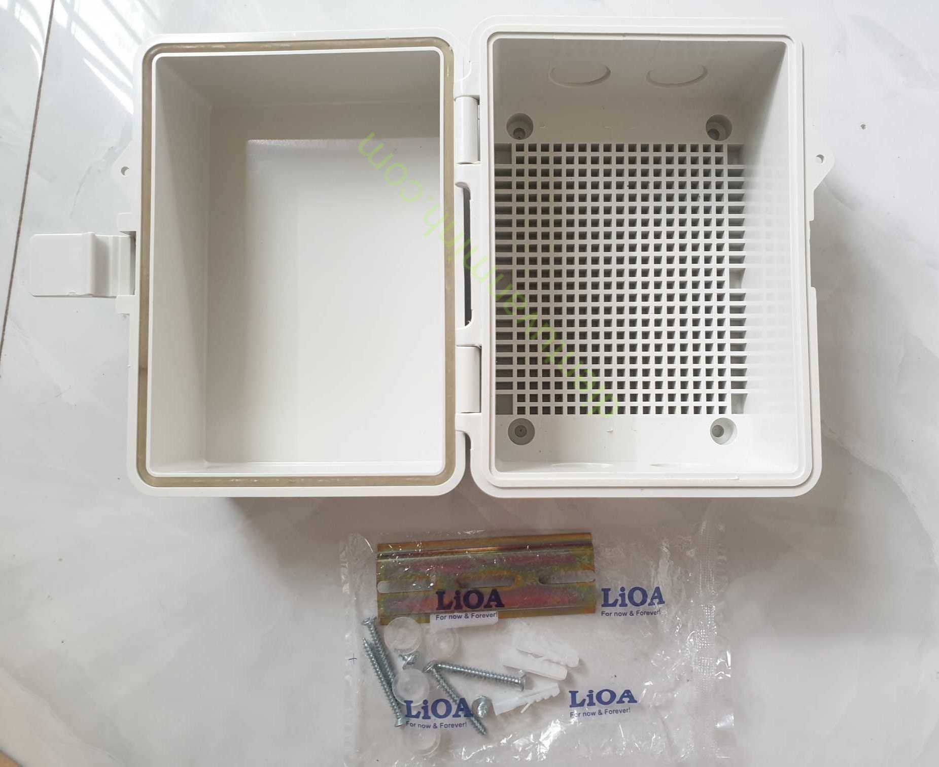 Hộp (tủ) điện kỹ thuật LIOA JL-00B