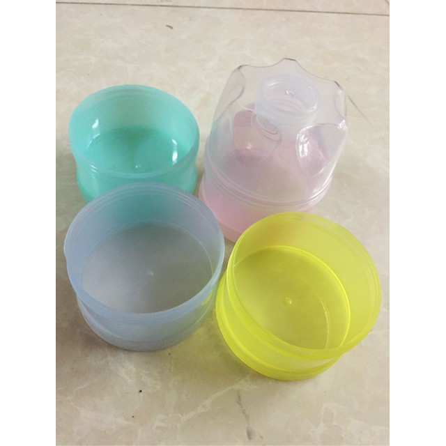 HỘP CHIA SỮA 4 NGĂN XỊN