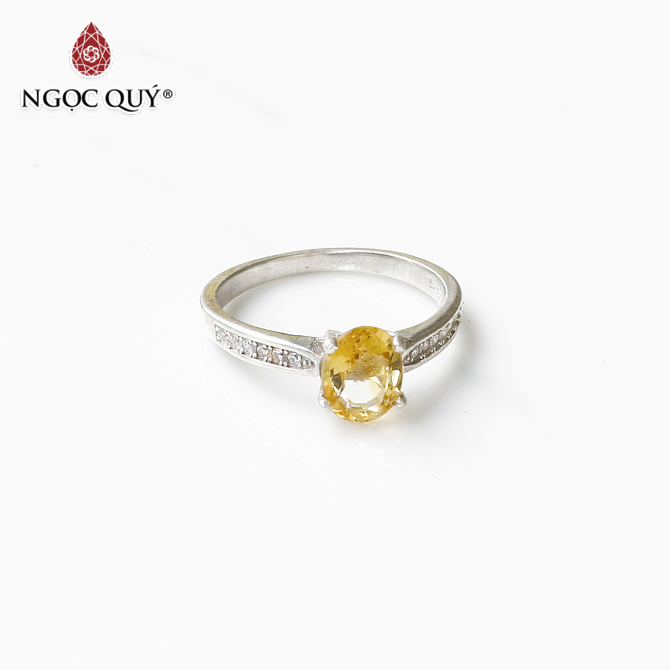 Nhẫn bạc mặt đá citrine thạch anh vàng 15mm mệnh thổ kim - Ngọc Qúy Gemstones