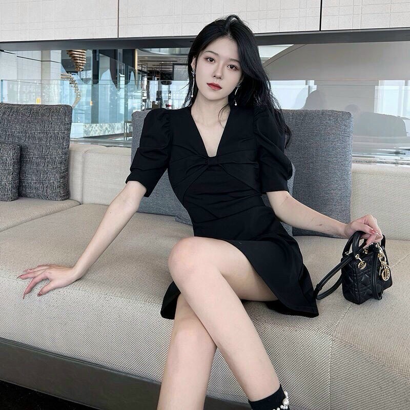 FreeshipMAX [HCM] ĐẦM XÒE NƠ ĐEN TAY PHỒNG