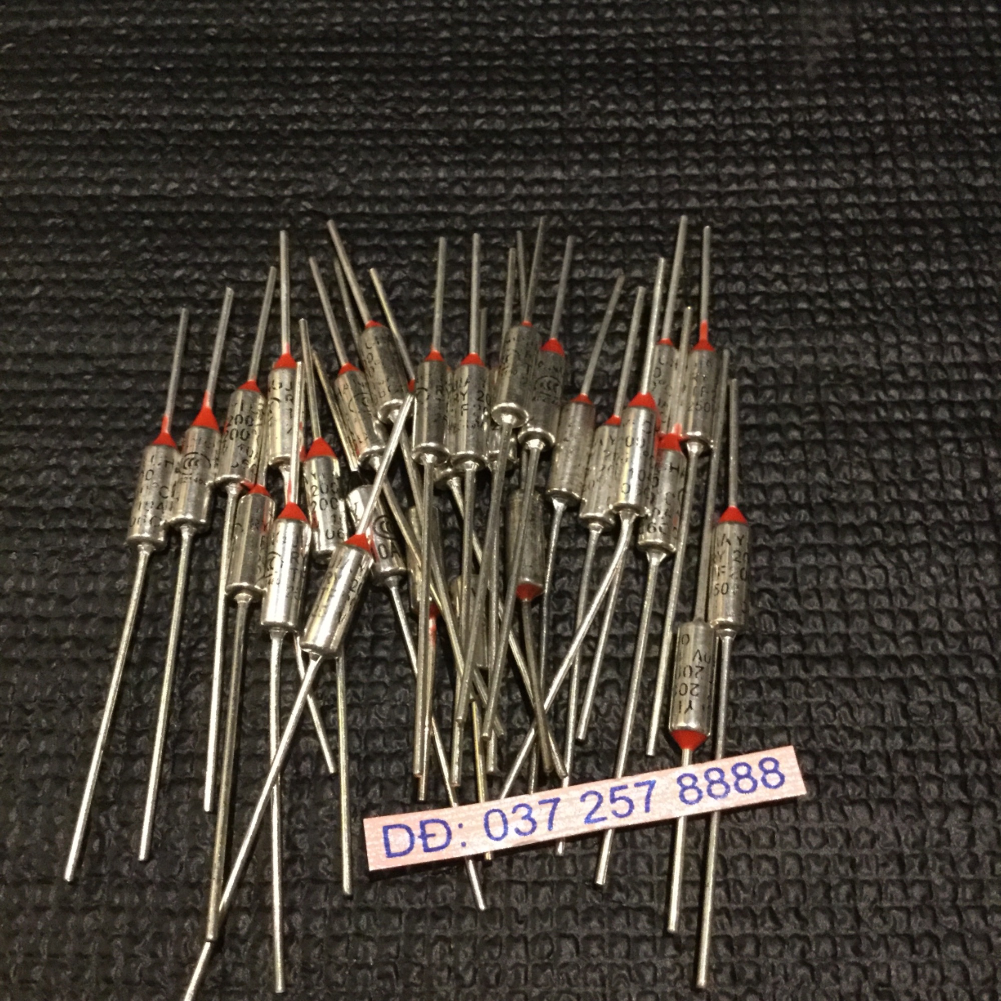 20 chiếc trở nhiệt 185 độ -10 A