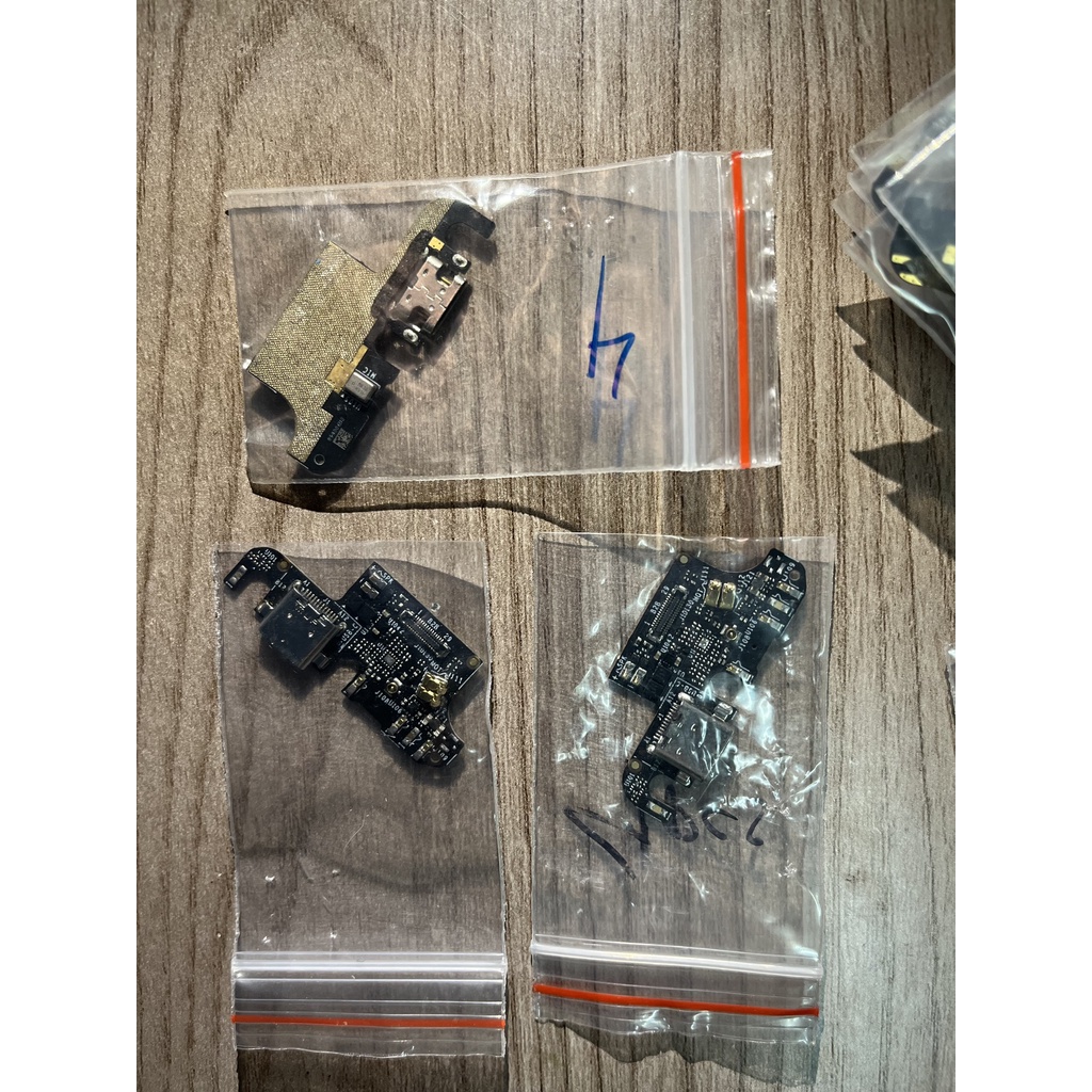 Bo sạc(bo mạch phụ,Sub)điện thoại Vsmart Active 1+/Joy4/LIVE4/JOY3/ACTIVE3/STAR/STAR4/ARIS/ARISPRO
