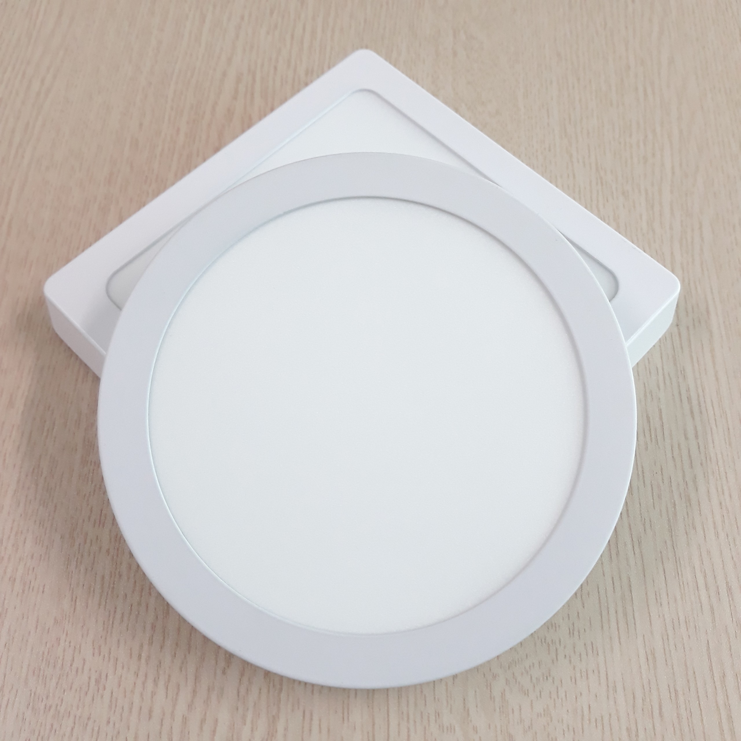 Đèn LED ốp trần tròn 12w ánh sáng trắng