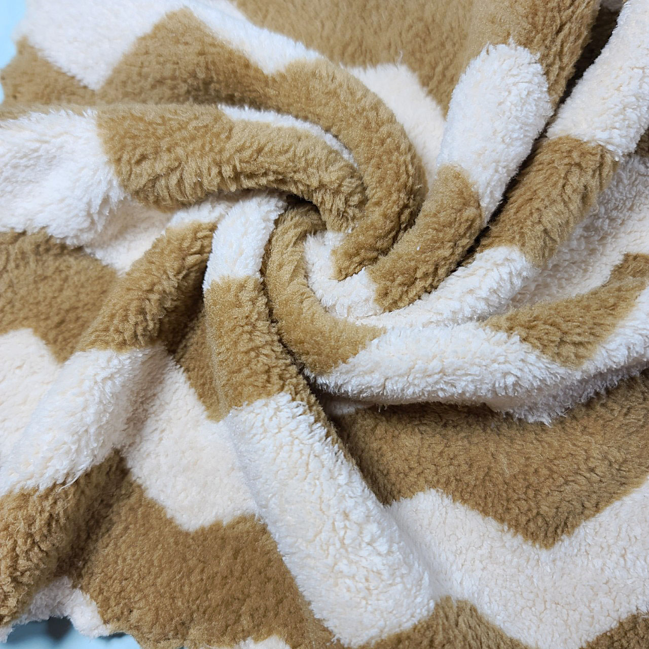 Khăn Mặt Lông Cừu Xuất Hàn Siêu Mềm Mại Kt 30*50cm