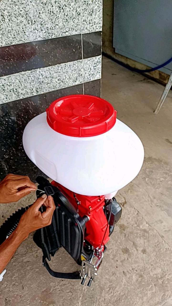 MÁY PHUN VÔI XẠ PHÂN PHUN HẠT Z-MITSUBISHI HKD-26L