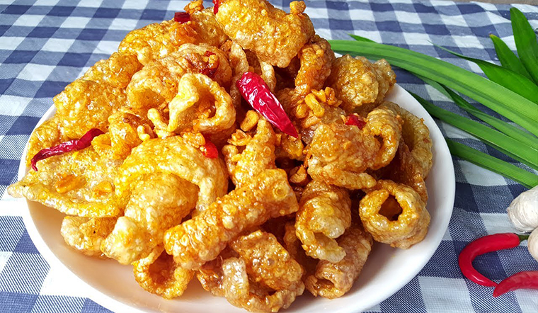 Da heo sấy tỏi ớt túi zip 300g