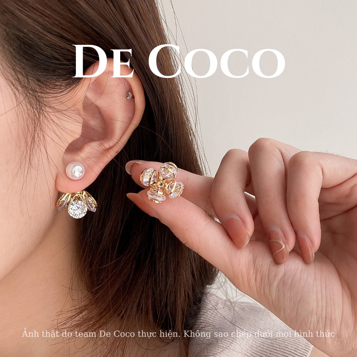 Khuyên tai cánh đá chốt hạt trai De Coco