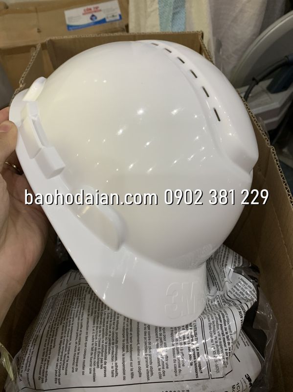 Nón bảo hộ lao động 3M có lỗ thoáng khí H700V