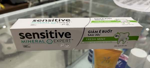 Kem đánh răng Sensitive Expert by P/S Fresh Mint Bạc hà Thơm Mát 100g/hộp