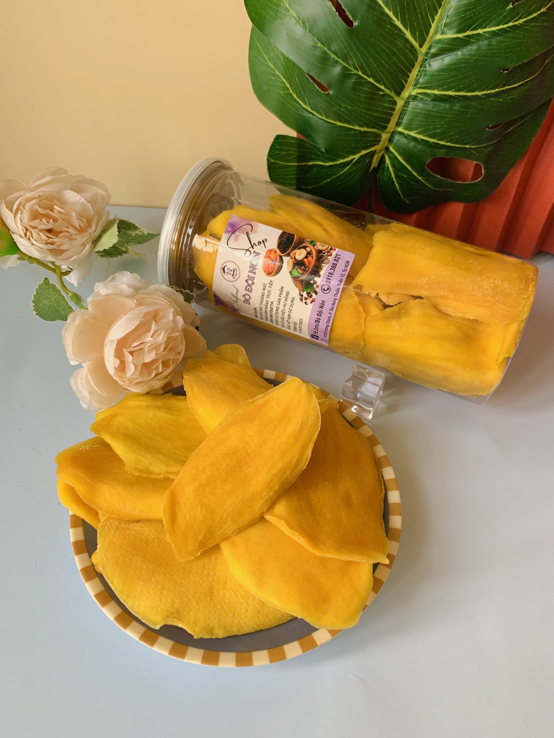 Xoài Sấy Dẻo 1KG Bò Đội Nón
