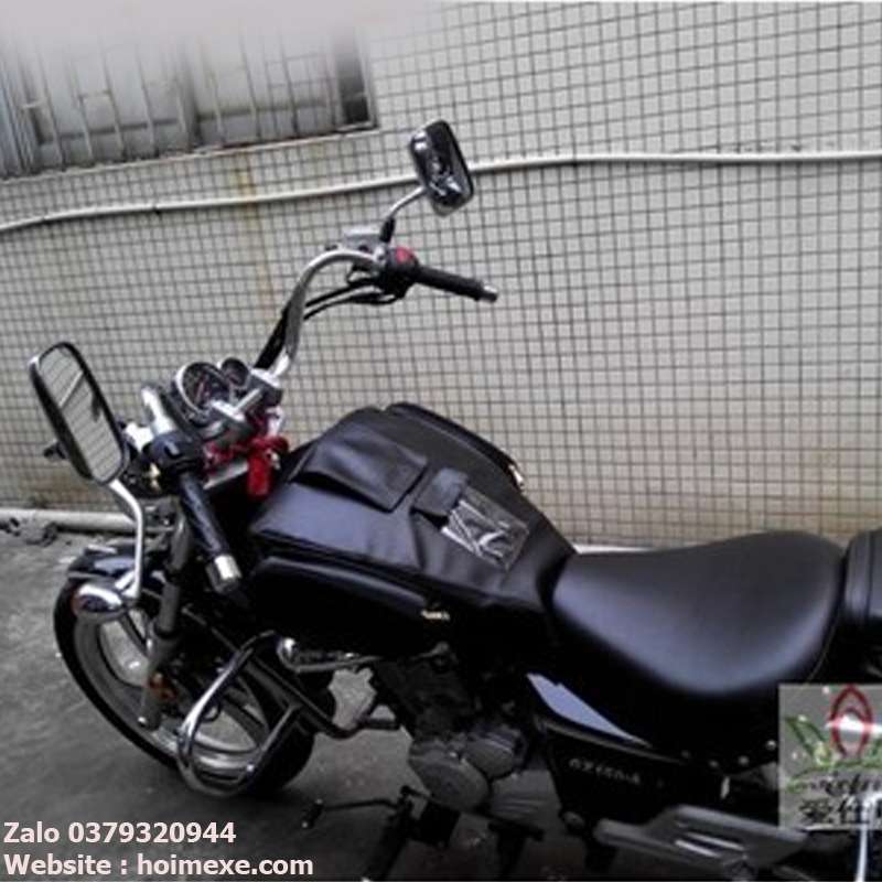 Pair of Suzuki Gz150A Handlebars