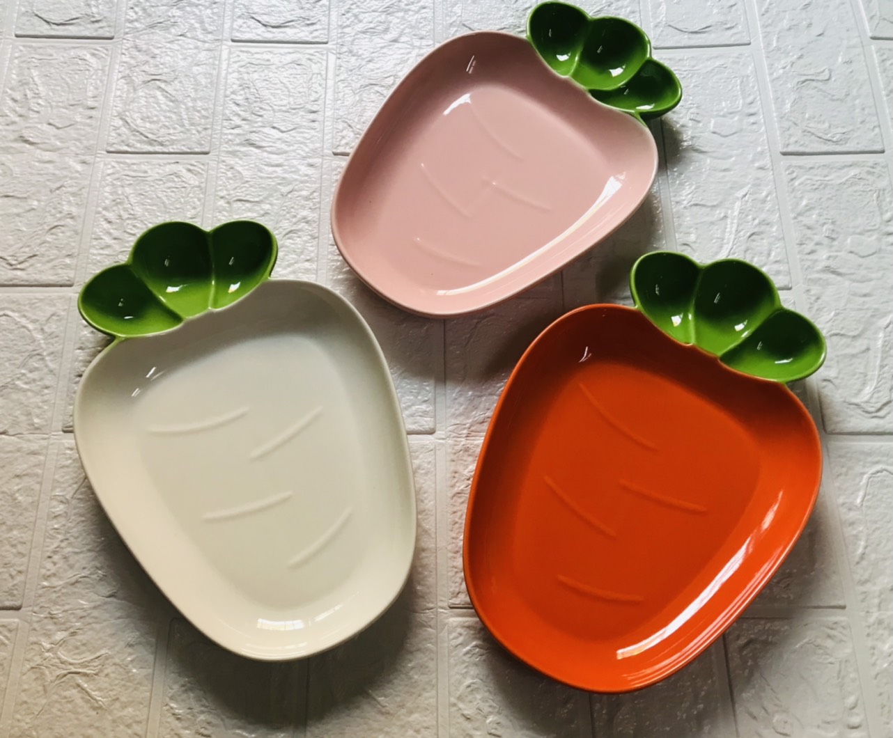 Đĩa Gốm Sứ Tráng Men, Khay Ăn Dặm Hình Củ Cải