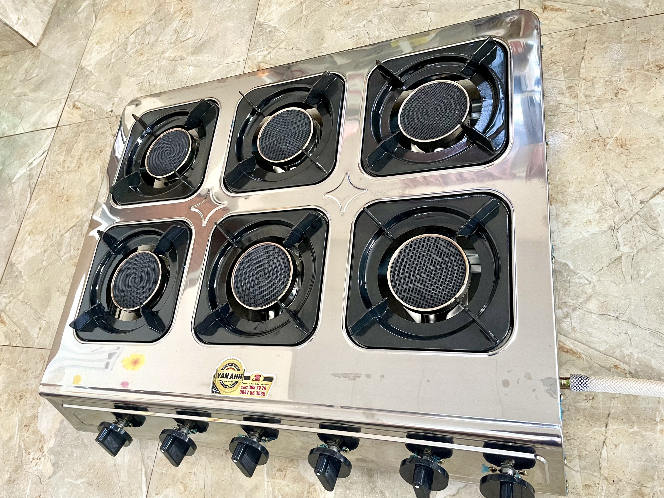 BẾP GAS 6 LÒ HỒNG NGOÀI ( BÁNH XÈO - MỲ CAY )