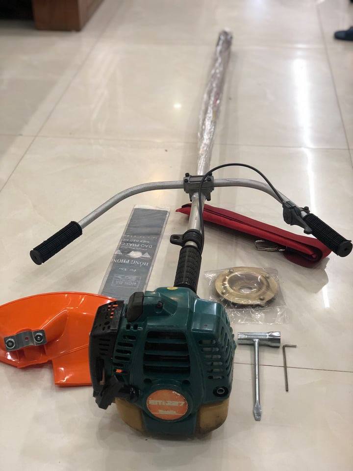 Máy cắt cỏ Nhật Bãi TANAKA-HITACHI- chất lượng cao