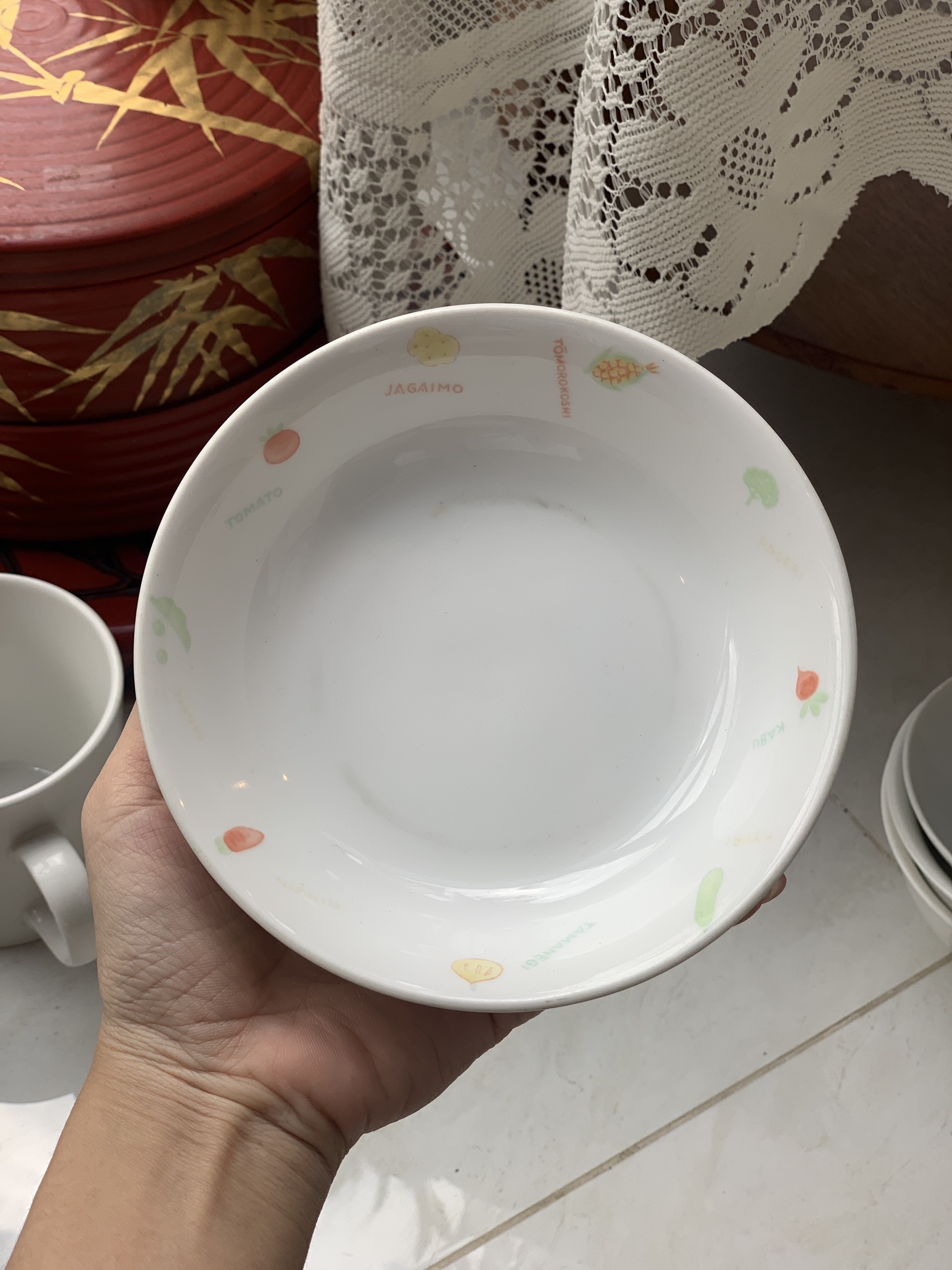 Japanese Plates (30.000VND each)