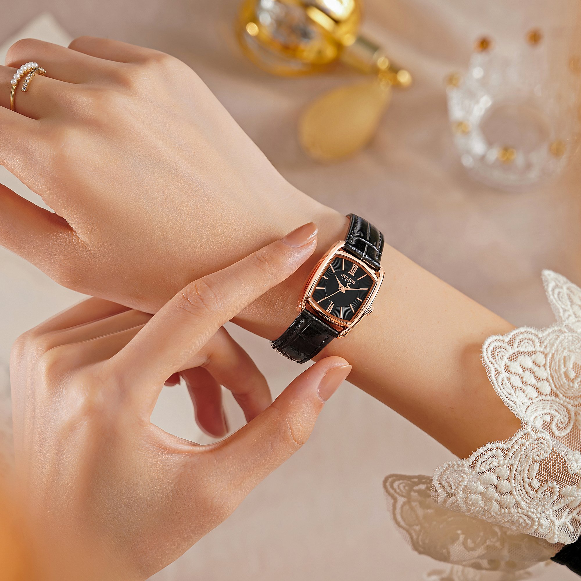 Đồng hồ Julius nữ JA-1364 dây da | Julius Official