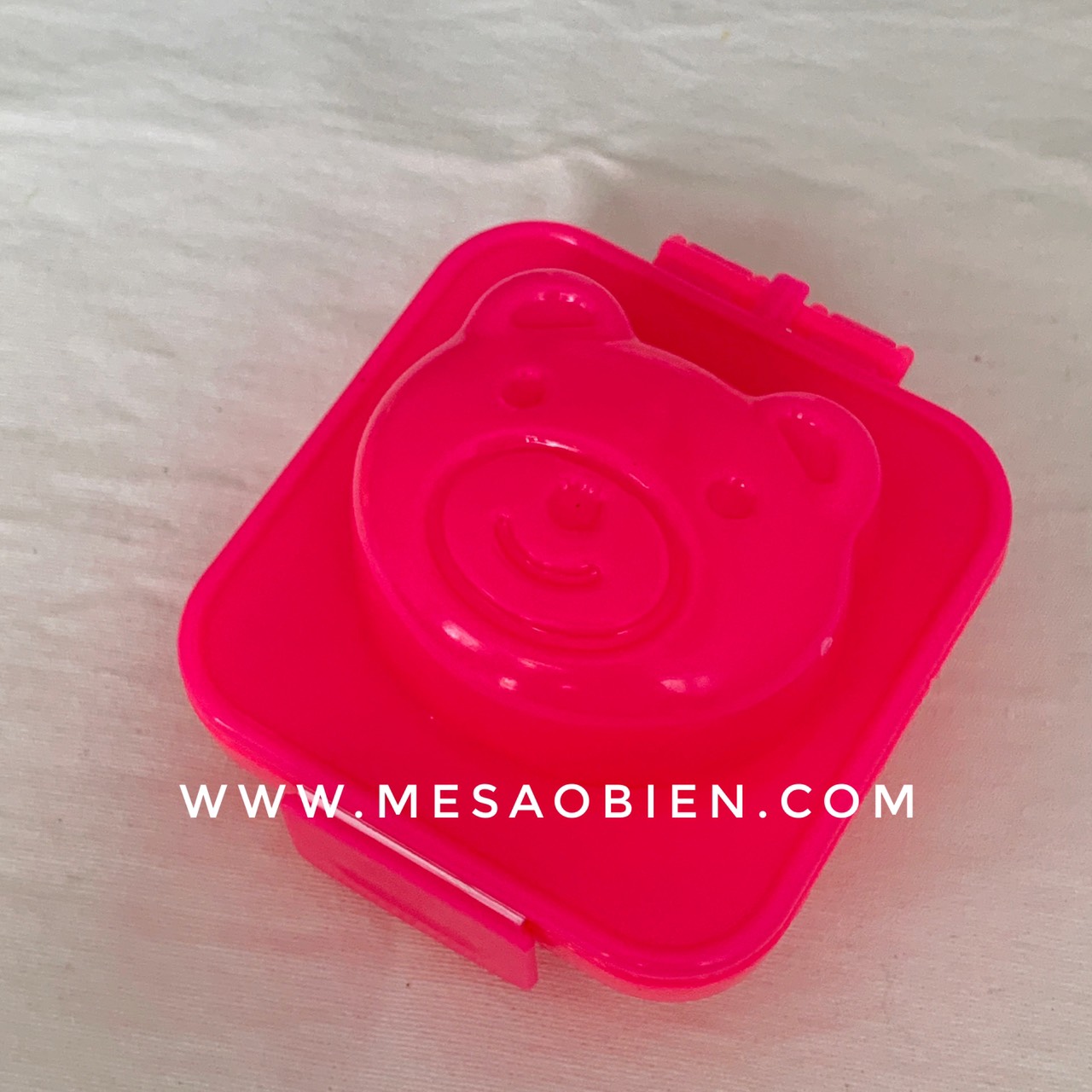 Khuôn bento làm cơm trứng bánh cho bé ăn dặm