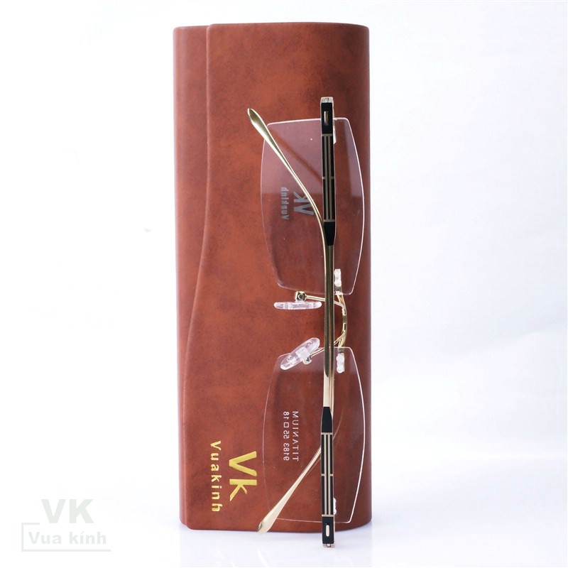 Gọng kính cận Titanium khoan VK81