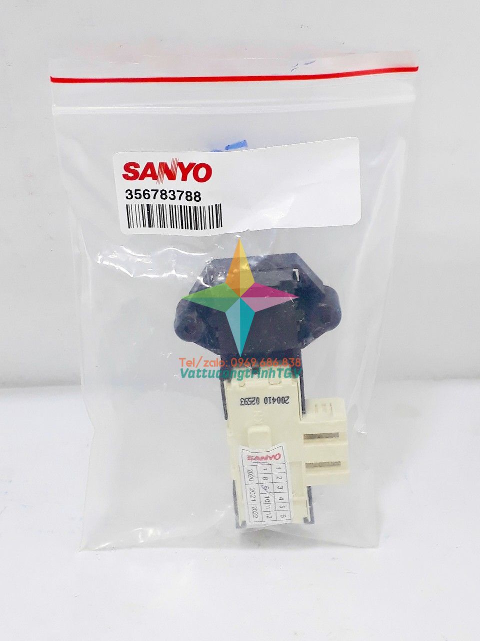 Công tắc cửa 3 chân cho máy giặt SANYO AQUA