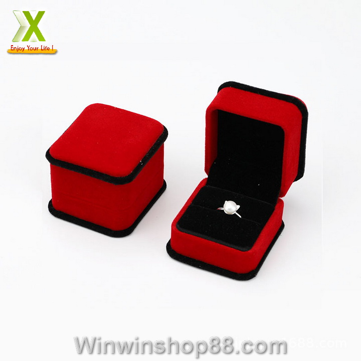 [FREESHIP MAX 15K][HCM]Hộp đựng trang sức nhẫn cao cấp