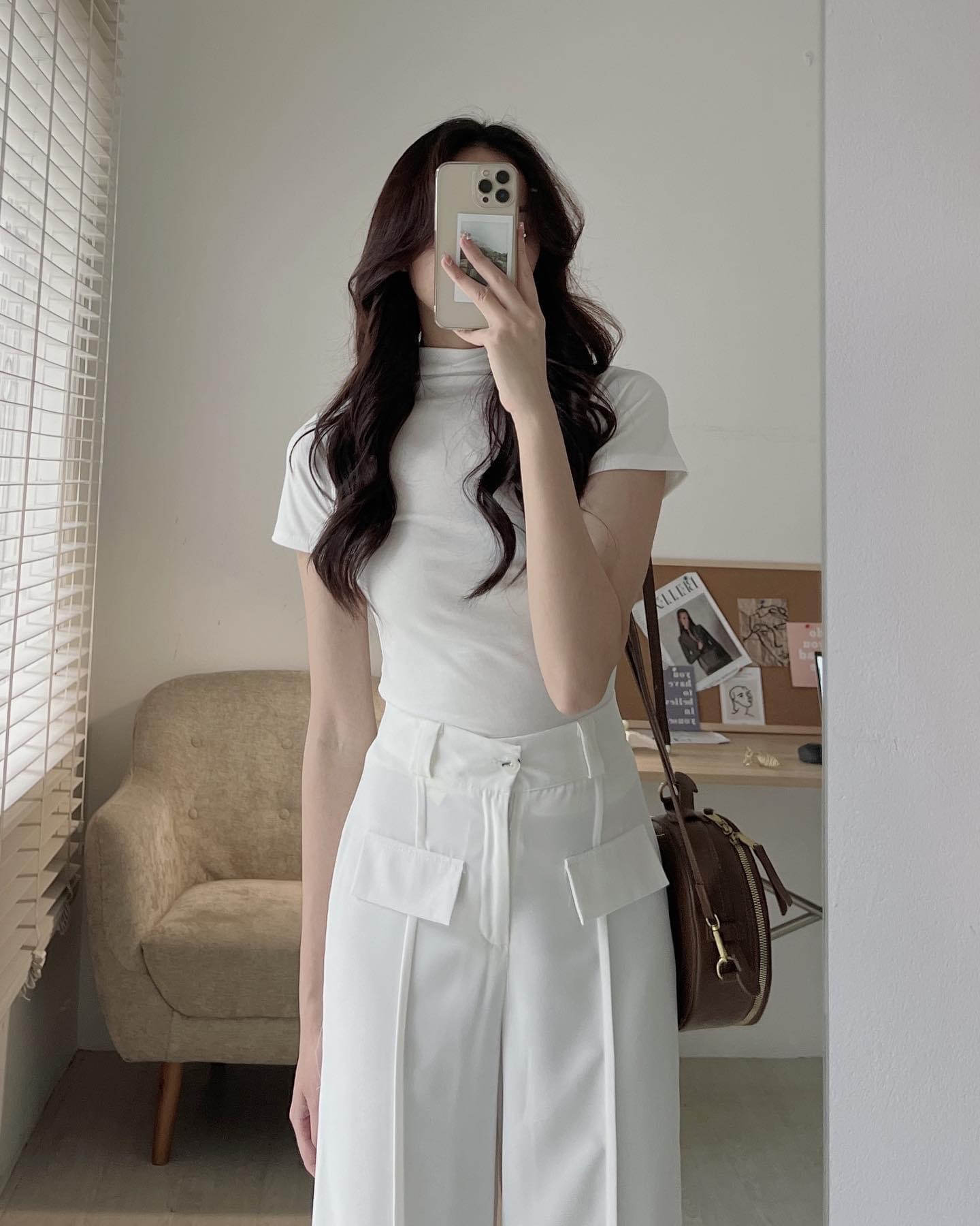 Áo phông cộc tay cổ lọ basic - 247StoreFashion - Ao83680