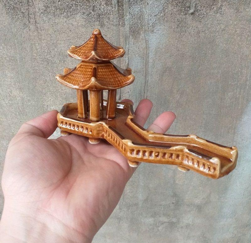 Phụ kiện trang trí bể cá: Mẫu cầu tháp